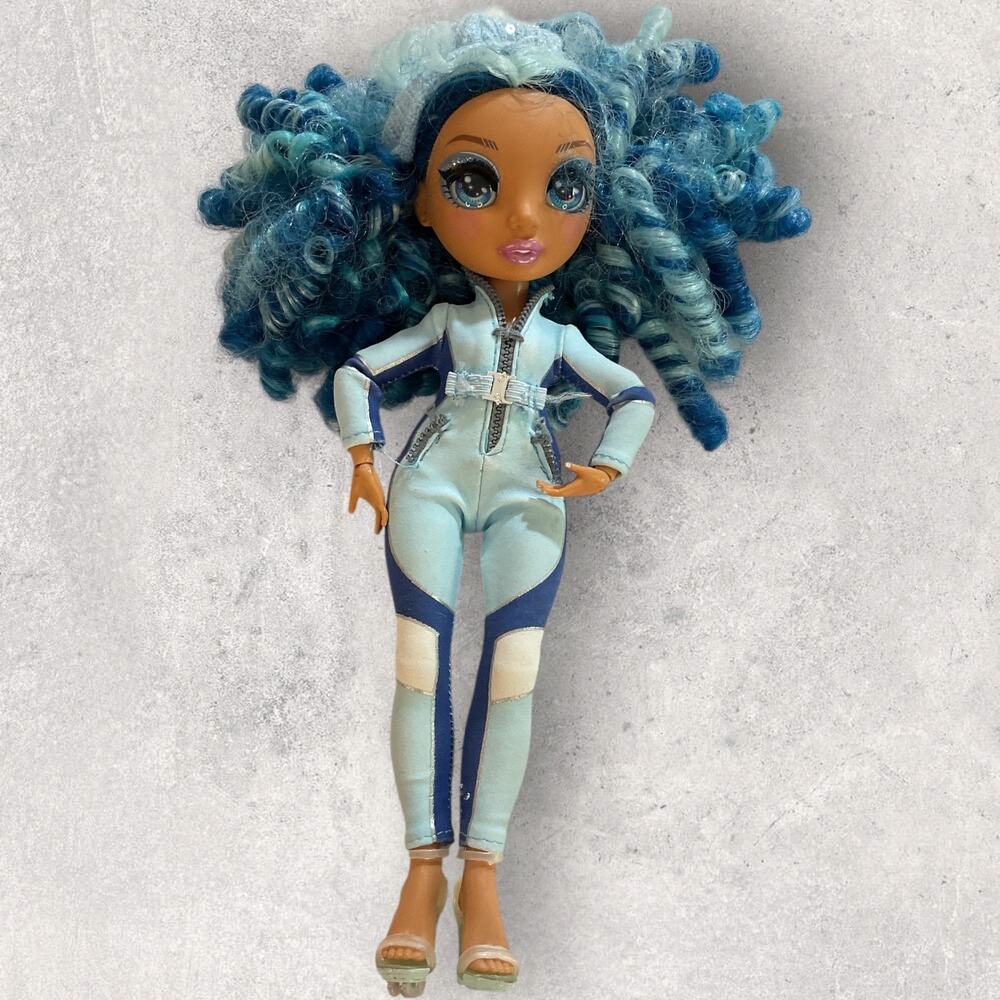 Rainbow High Skyler Bradshaw Doll Blue Hair Jumpsuit Outfit Fashion Collectible
